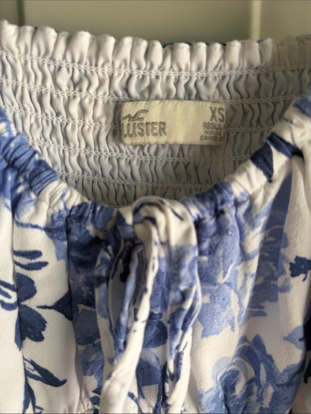Hollister Sofia Side Slit  Maxi Flowered Lined Dress blue and white - Size XS - Picture 4 of 6